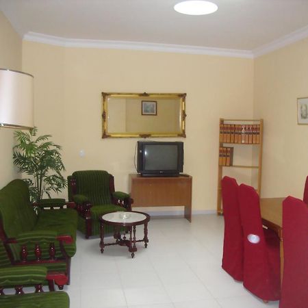 Hotel Villa Ducal Osuna Exteriör bild